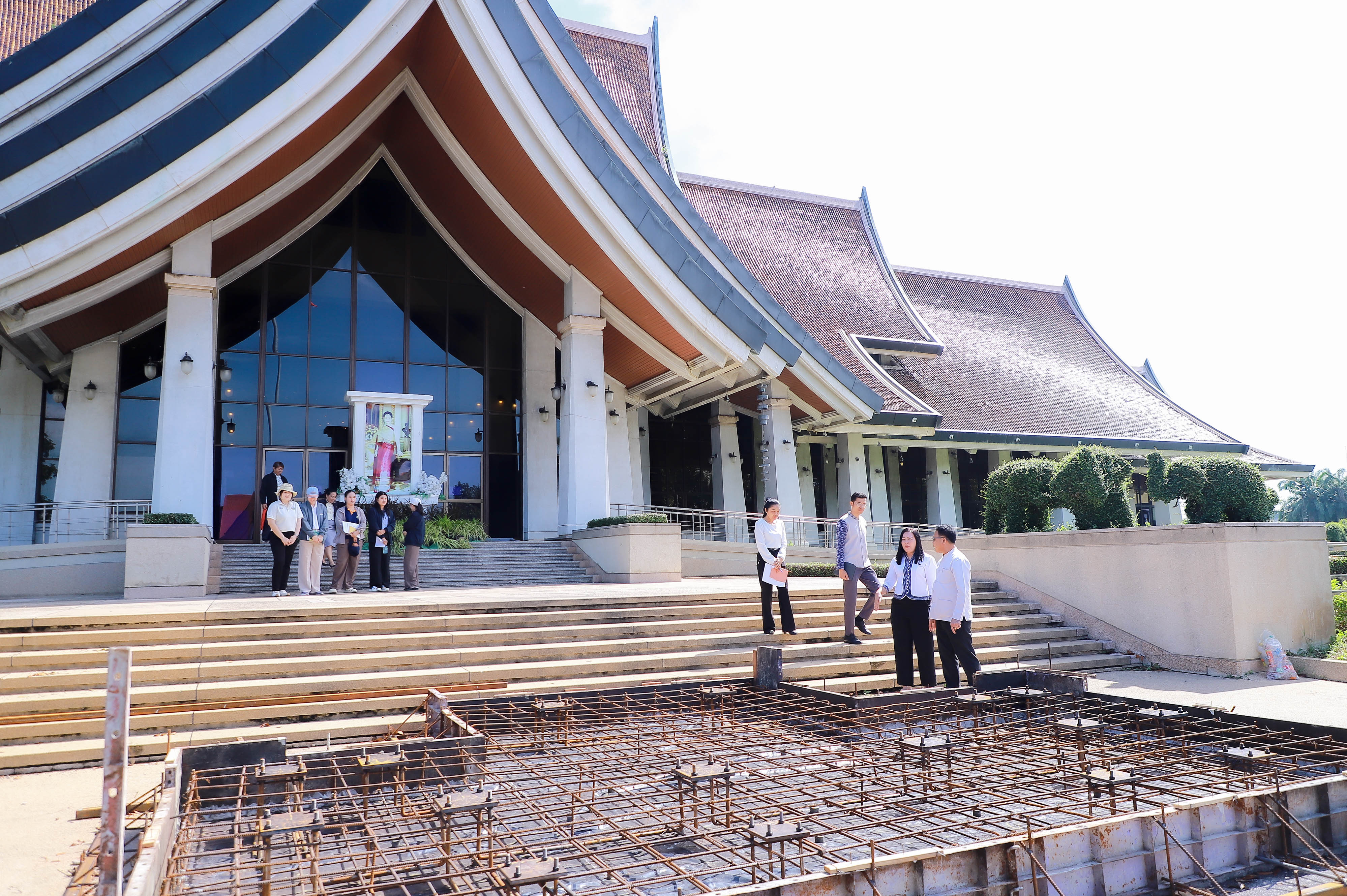 title - รองเลขาธิการ ส.ป.ก. ลุยเตรียมงาน 